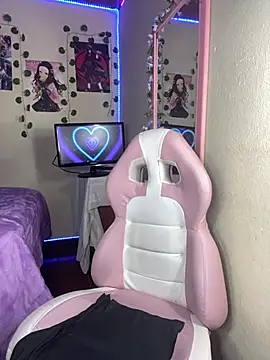 _KittyQueen12 webcam