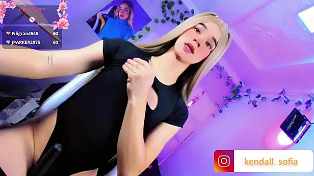 Sophiaa_doll_ webcam