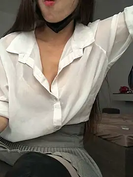 Writhing_First live cam on StripChat