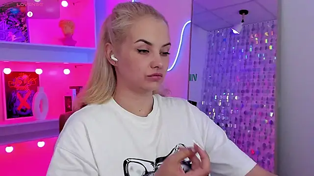 StephanieSweety webcam