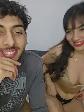 LeoyNicky98 webcam