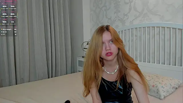 Eva__Lewis