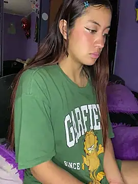 Leyla_collinss_ webcam