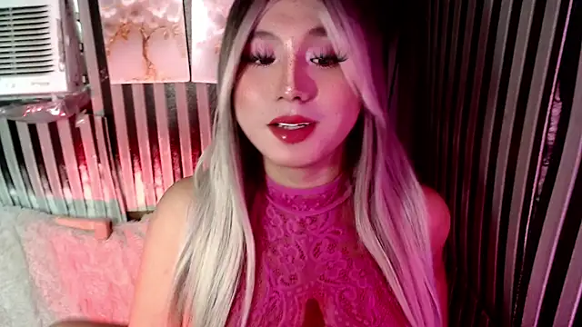 HoresCOCKLUCY live sex cam