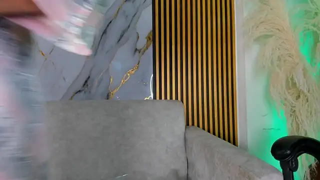 TinaJaneo_01