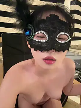 una_h live cam on StripChat
