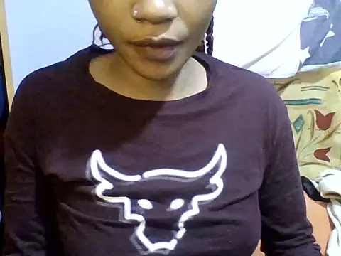 sweet_brownskinn live cam on StripChat