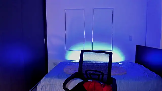 MeganWhite3 webcam