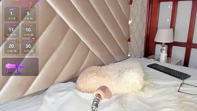 KaelSoft_ live cam on StripChat