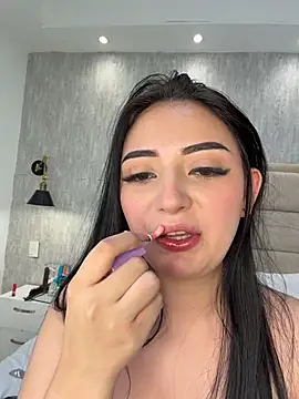 LilithHarperr_ webcam