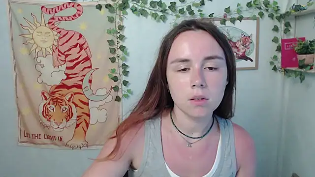 VeryVeryVeryShy_ live cam on StripChat