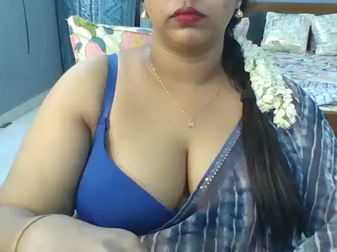 Tamil_hot_Meenu