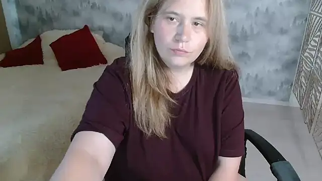 AdelinaLawson live cam on StripChat