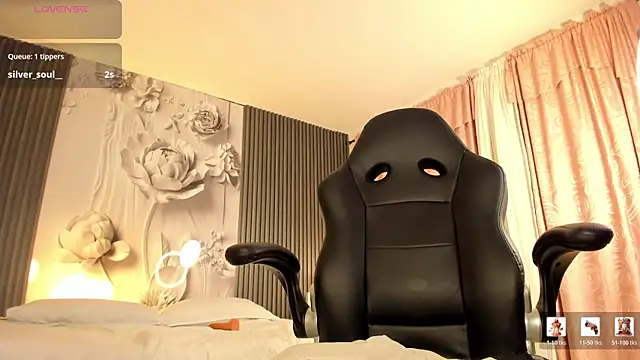 KetziaDoll_ webcam