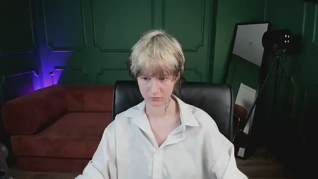 Senpai_Sins webcam