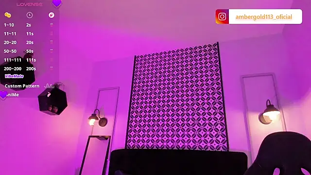 Amber_gold_ webcam