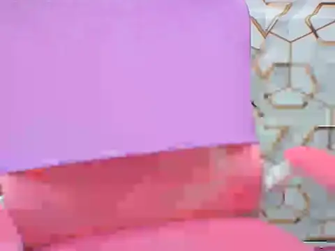 Hornyblaire18