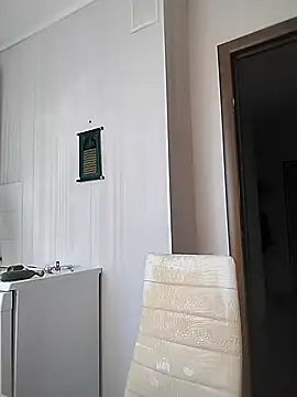 MilkCandyGirl live cam on StripChat