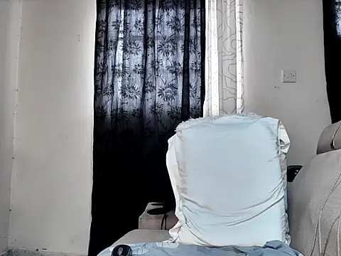 sexyleah25