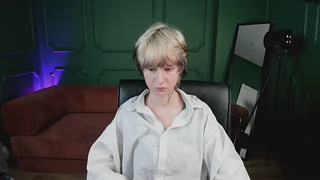 Senpai_Sins webcam