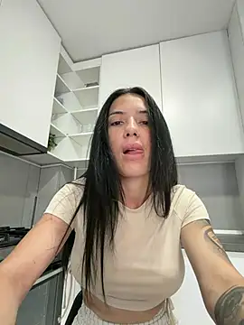 Emmapmg live cam on StripChat