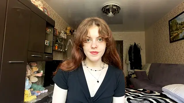 BuzzingRaid live cam on StripChat