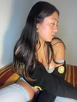 Antonella_Moreau webcam