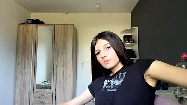 SpanishRooter webcam