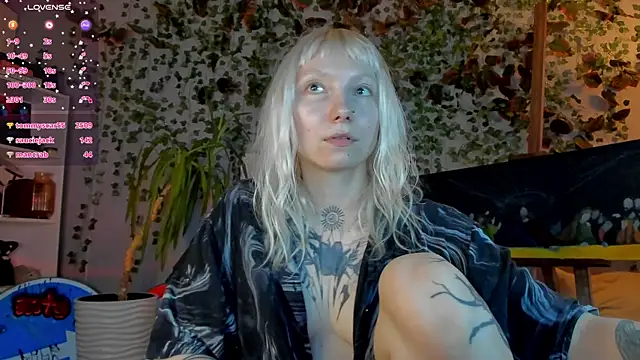 tattoo_art_baby webcam