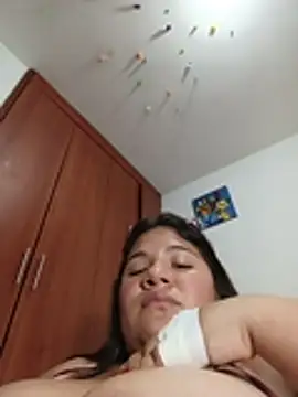 Van3orgasm4me webcam