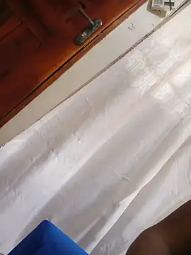 DaisyHarperr live cam on StripChat