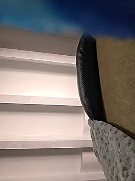 kylie_blck (F young) - Spank Ass+1SurpriseVideo