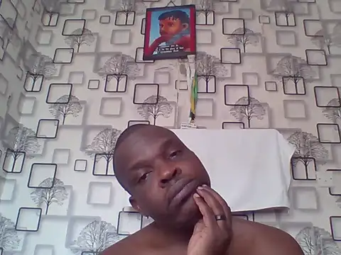Chumba_001 live cam on StripChat
