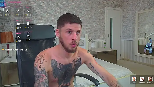 JonahShaw live cam on StripChat
