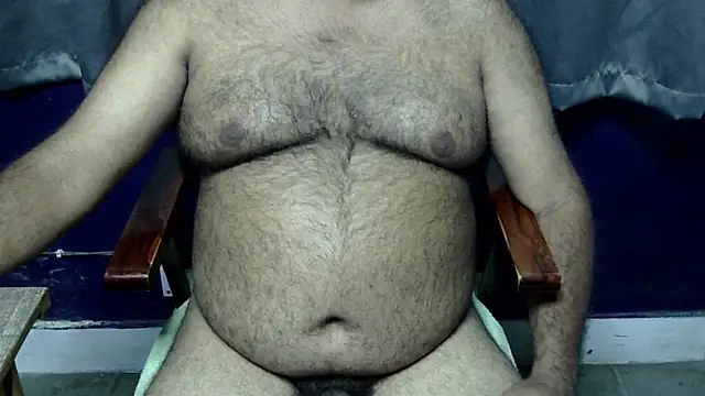 hairysubcub_70 live cam on StripChat
