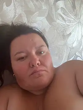 SunnyLeila2101 live cam on StripChat