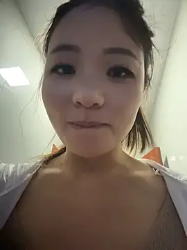 xiaoxiaocheng678 live cam on StripChat