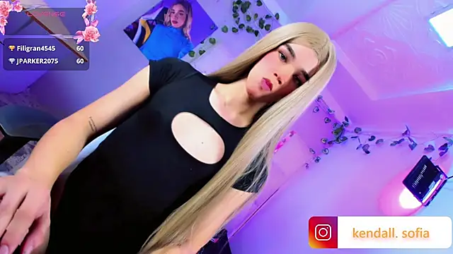 Sophiaa_doll_ webcam