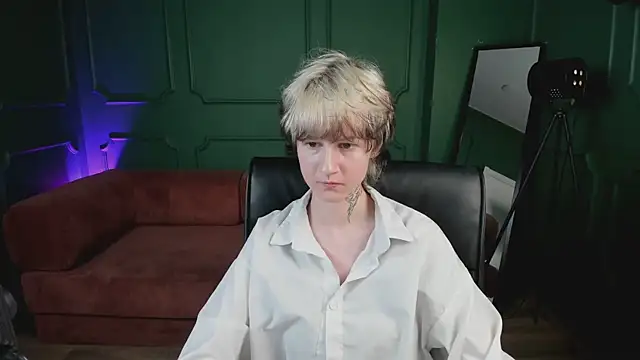 Senpai_Sins webcam