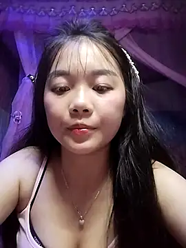 baa-bee22 (F teen) - Hij