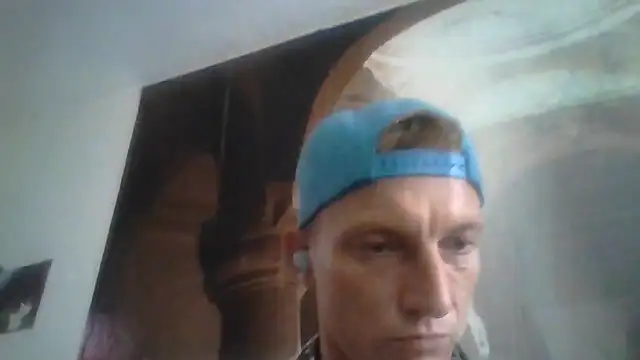 MaxPovelXL live cam on StripChat