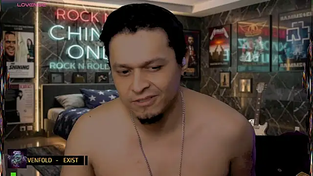 chino_roz webcam