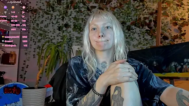 tattoo_art_baby live cam on StripChat