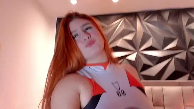 megan_whitee__ live cam on StripChat