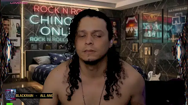 chino_roz live cam on StripChat