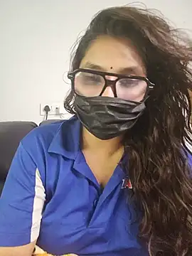 callmeshreya webcam