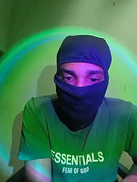 Tamil__paiyan143 webcam