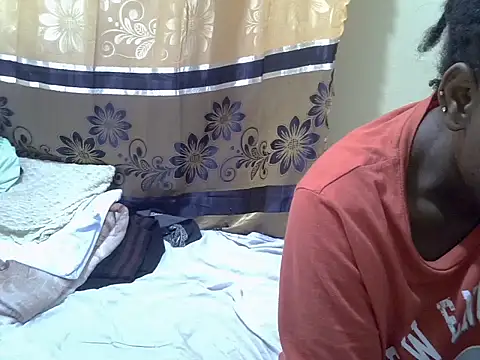 black_eebbony webcam