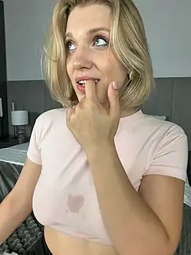 AlisaMyers webcam