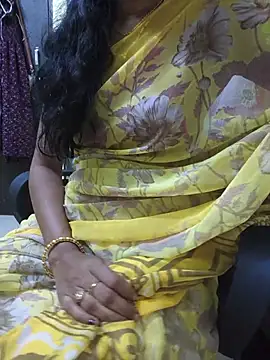 cuteteluguammmaie (F milf) - Last tipper got 2min toy control